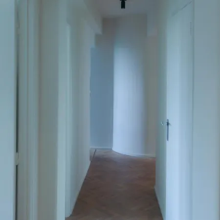 Floor At Saint Peters Station Apartament *